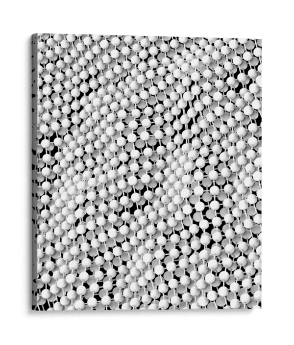 Cadena de bolas blancas